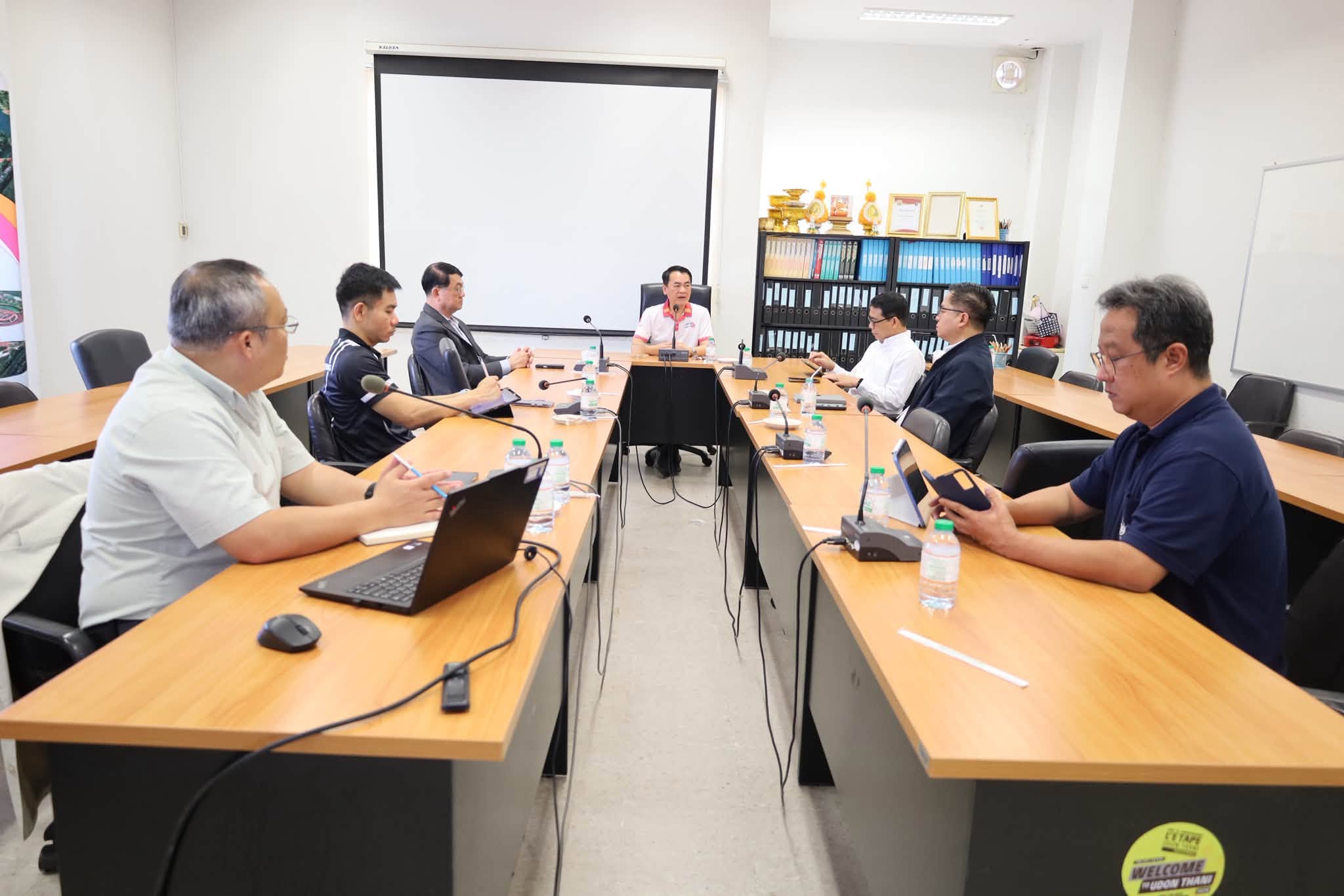 อุดรโพแทช ประชุมหารือ สภาอุตสาหกรรมจังหวัดอุดรธานี และผู้แทนสถาบันการศึกษาจังหวัดอุดรธานี เตรียมออกแบบการศึกษาที่ตอบโจทย์สถานประกอบการยุคใหม่ตามแนวนโยบายการพัฒนากำลังพลสู่อนาคตจังหวัดอุดรธานี